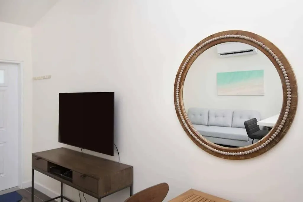 Siena Gardens # 12 Apartamento West Bay